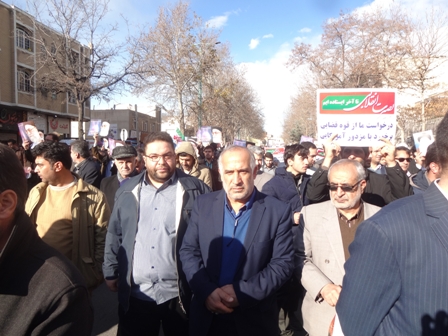 شرکت کارکنان و کارگزاران حج و زیارت استان قزوین در راهپیمایی  محکومیت اغتشاشگری های اخیر 